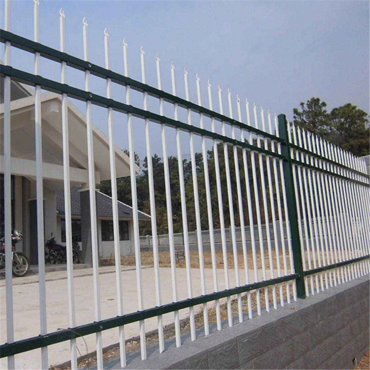 鋅鋼護欄案例展示圖片4 鋅鋼護欄案例展示圖片4