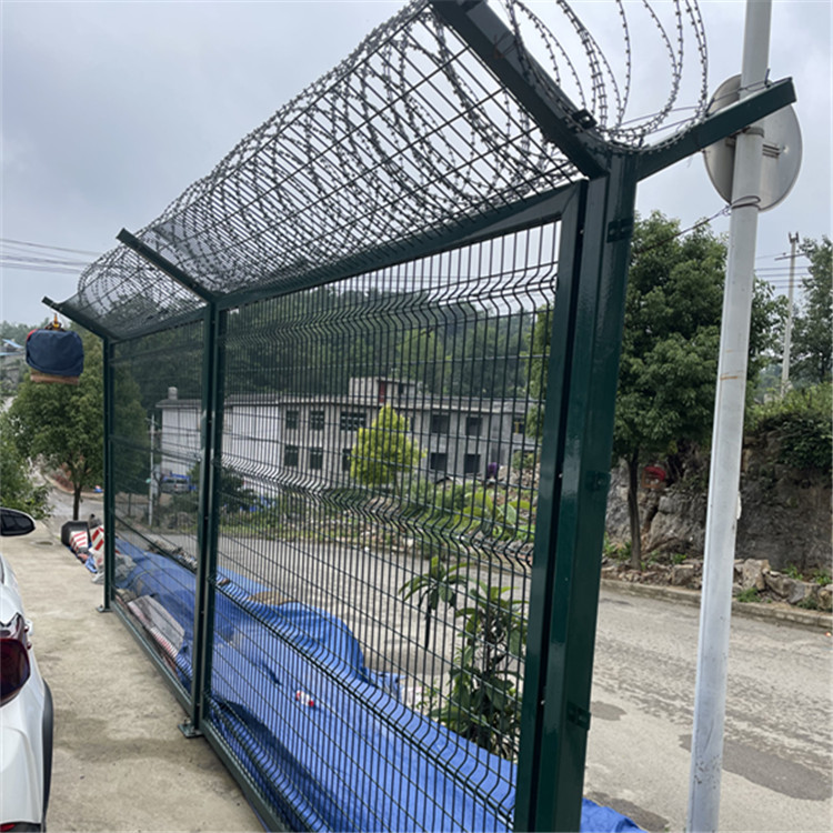 監(jiān)獄隔離網(wǎng)案例展示圖片3 監(jiān)獄隔離網(wǎng)案例展示圖片3