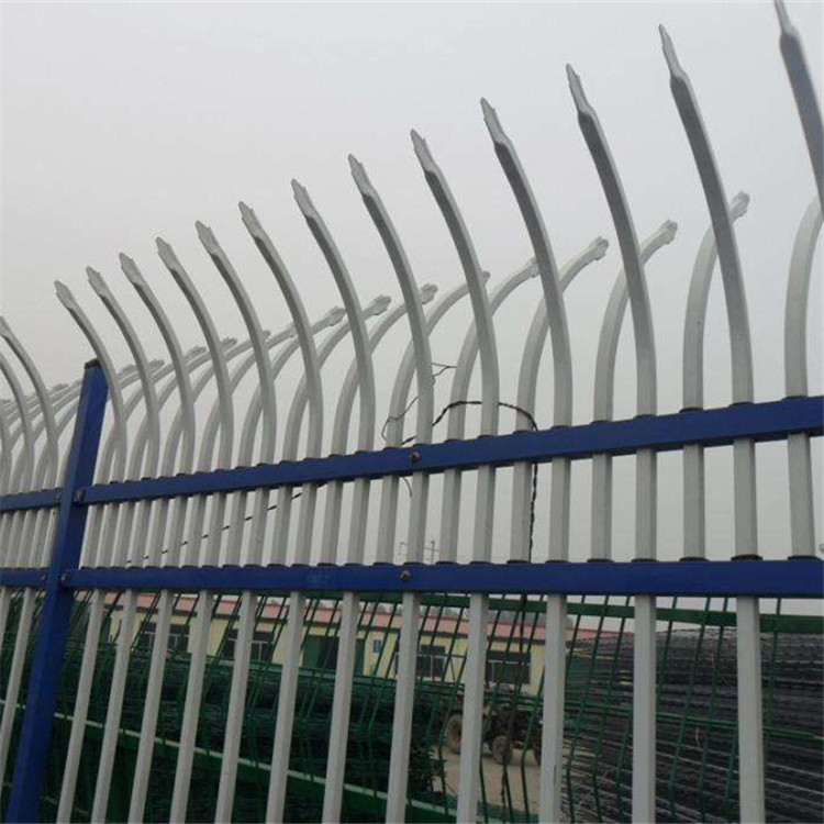 鋅鋼護(hù)欄案例展示圖片3 鋅鋼護(hù)欄案例展示圖片3